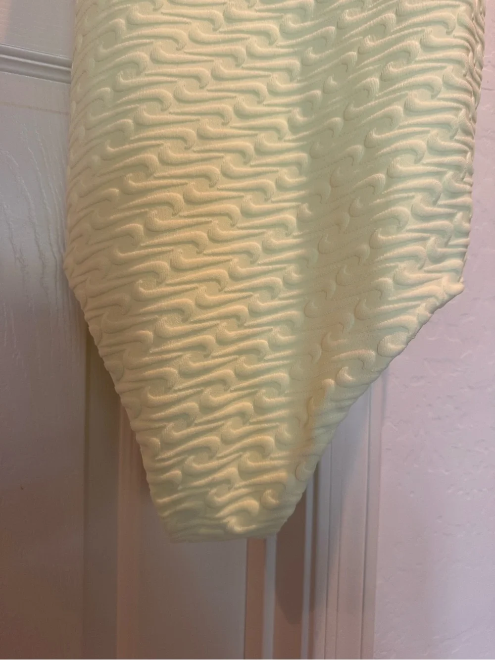 NWT Nike Women's Swoosh Link Terry Texture Y-Back One Piece Swimsuit SIZE XL